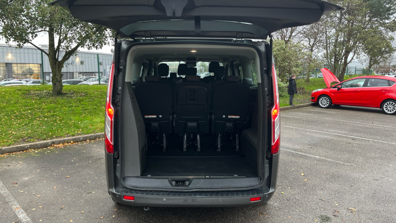 Ford Tourneo Custom Transit Custom Tourneo L2 Diesel Fwd 2.0 EcoBlue 130ps L/R 8 Seater Titanium Auto